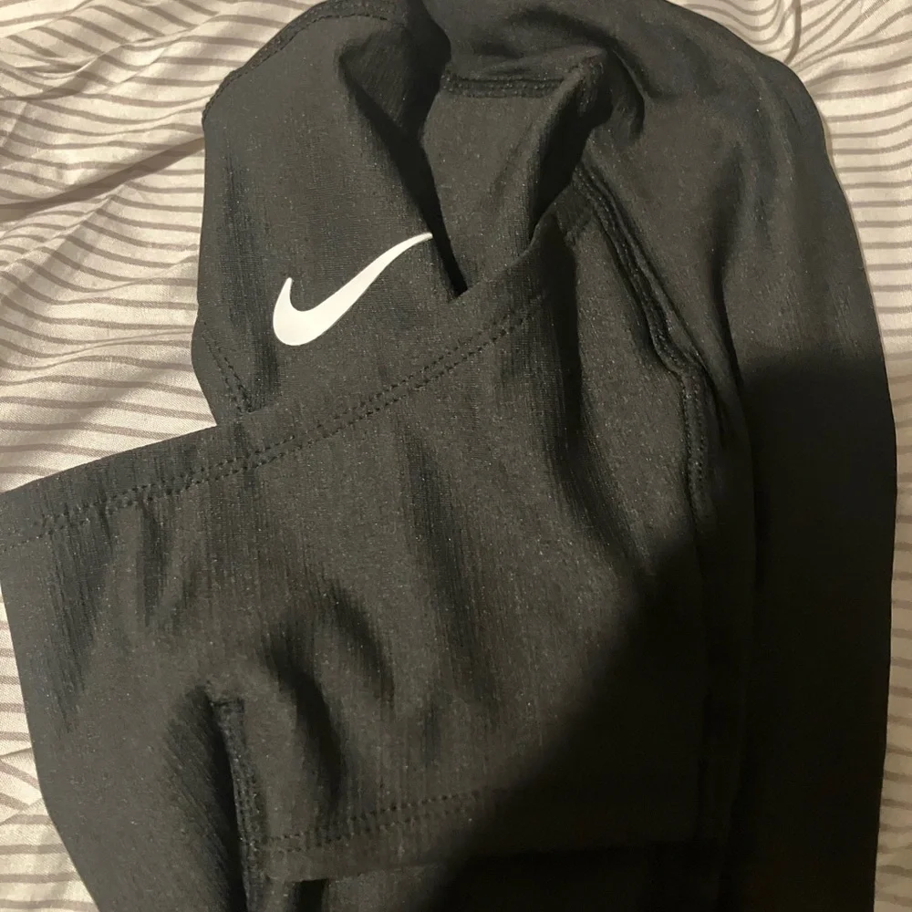 Nike Pro Hyperwarm Ski Mask